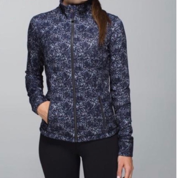 Lululemon Black Forme Cuffins Jacket ?? Beautiful!! Great Condition!  Size 10 - Picture 1 of 15